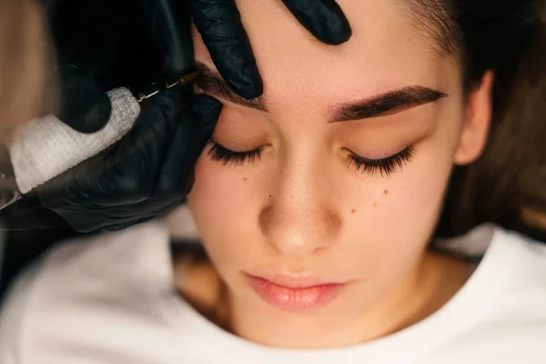 Brow Design